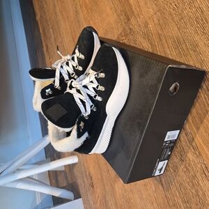 Sorel Out N About boots